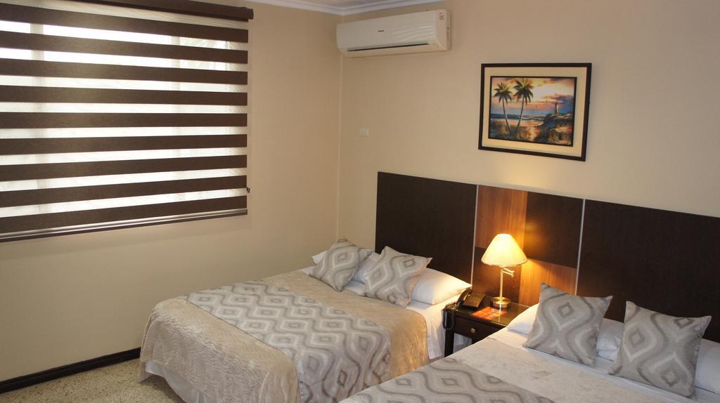 Urdesa Suites Hotel Guayaquil Extérieur photo